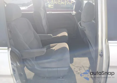 2005 Honda Odyssey Lx z USA, uszkodzony, nr VIN 5FNRL38215B005755